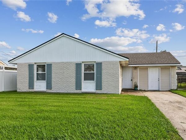 164 CARMEN Drive, Avondale, LA 70094