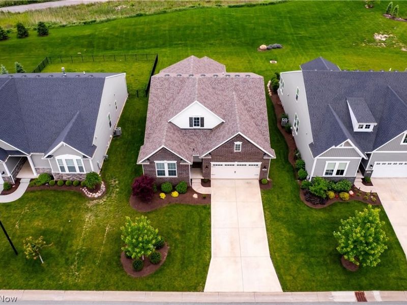 5403 Deerpath Drive, Sheffield Village, OH 44054 Photo 3