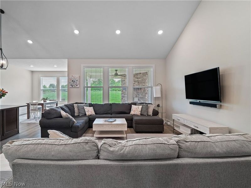 5403 Deerpath Drive, Sheffield Village, OH 44054 Photo 9