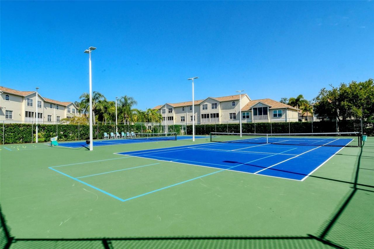 8370 Wingate Drive, Unit 726, Sarasota, FL 34238 Photo