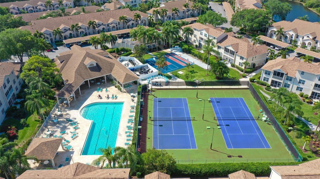 8370 Wingate Drive, Unit 726, Sarasota, FL 34238 Photo