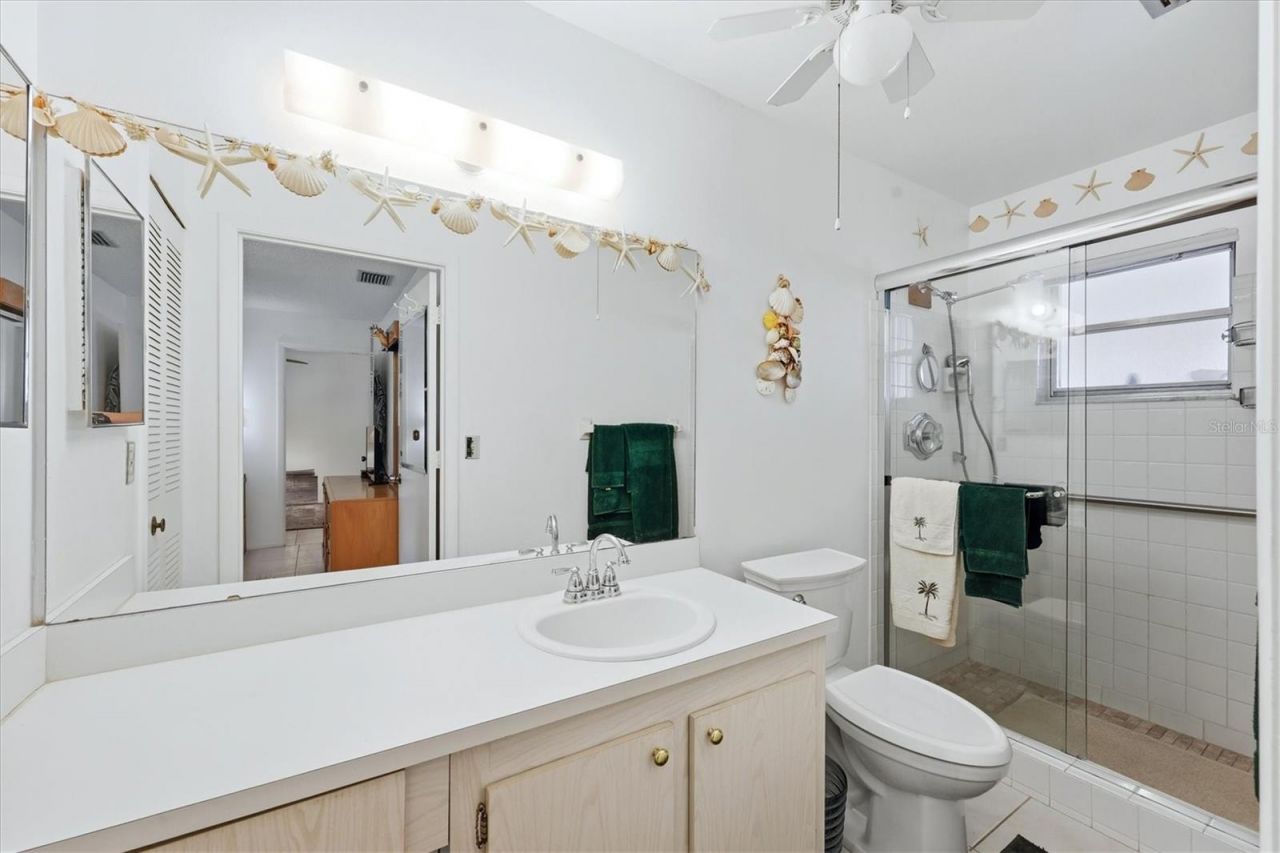 390 301 Boulevard W, Unit 27B, Bradenton, FL 34205 Photo