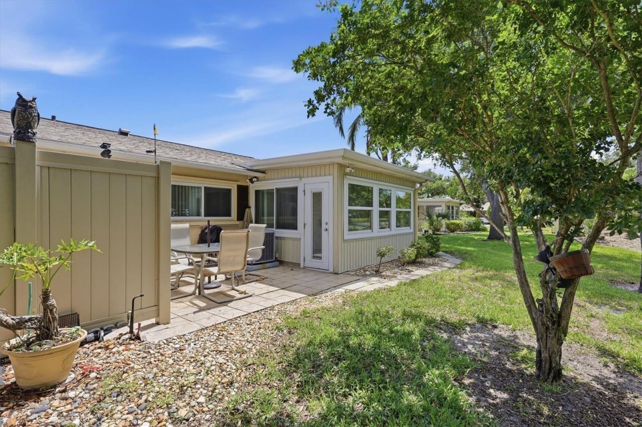 390 301 Boulevard W, Unit 27B, Bradenton, FL 34205 Photo