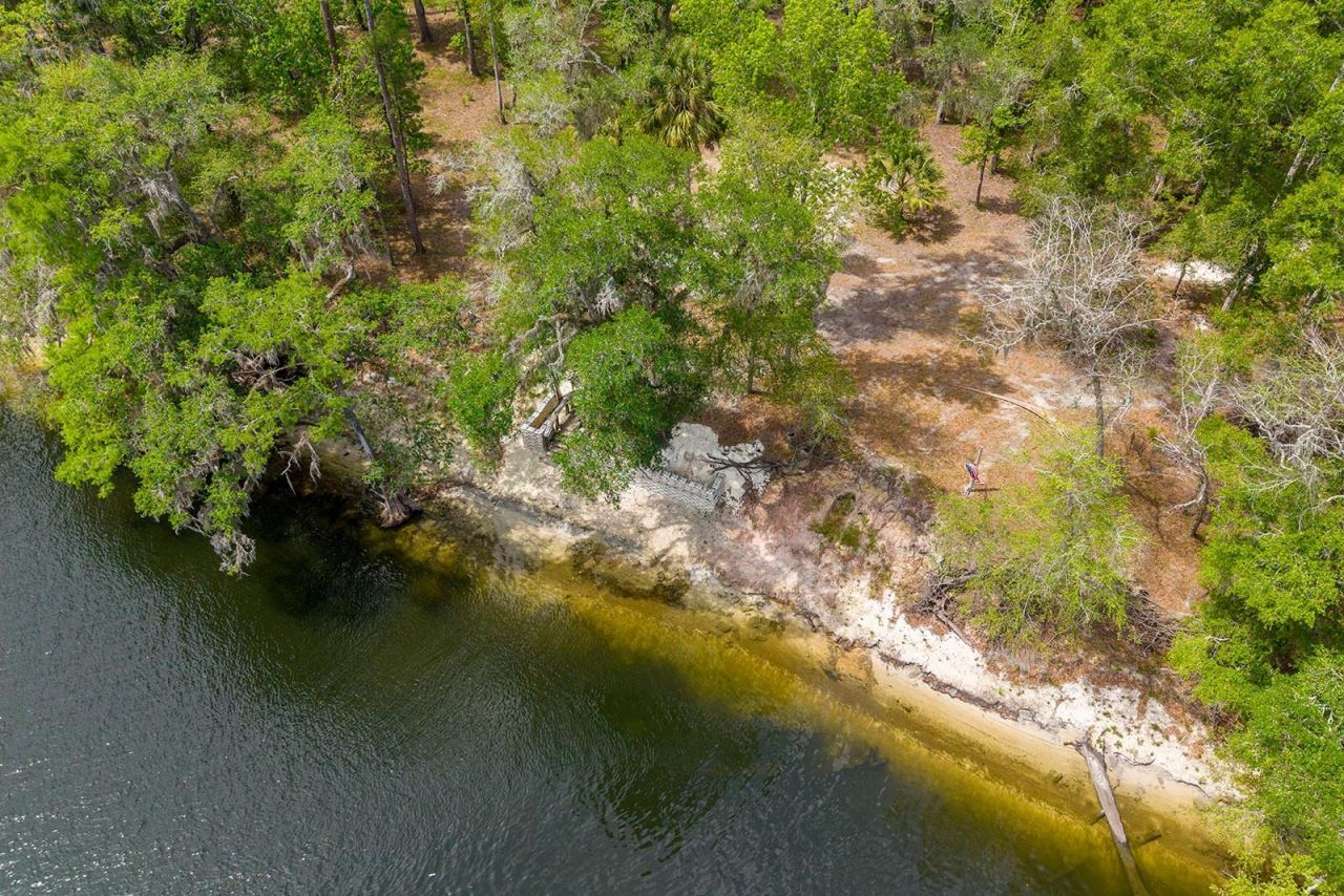 225 NE 543rd Avenue, Old Town, FL 32680 Photo