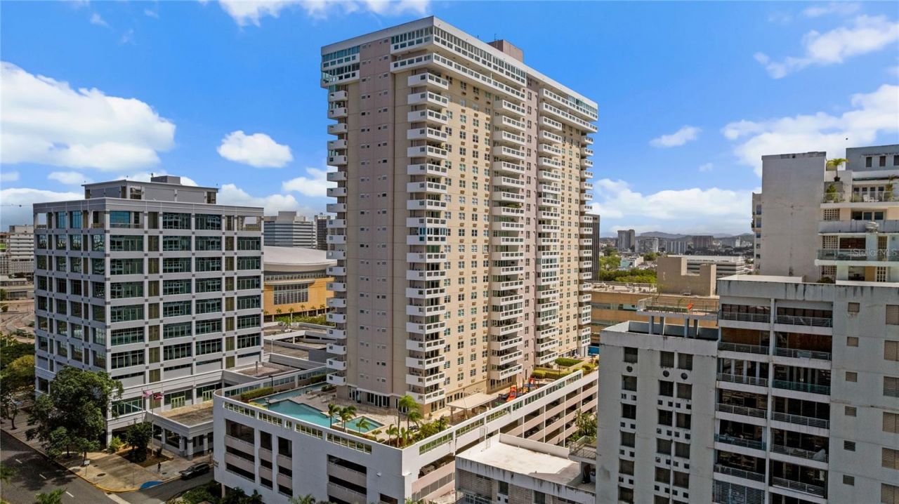 576 Ave. Arterial B, Coliseum Tower, Unit 809, San Juan, PR 00918 Main Photo