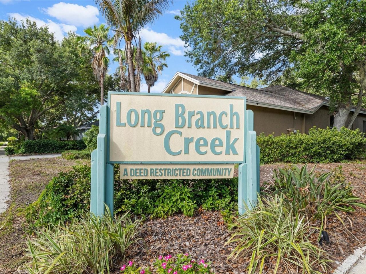 2033 Long Branch Lane, Clearwater, FL 33760 Photo