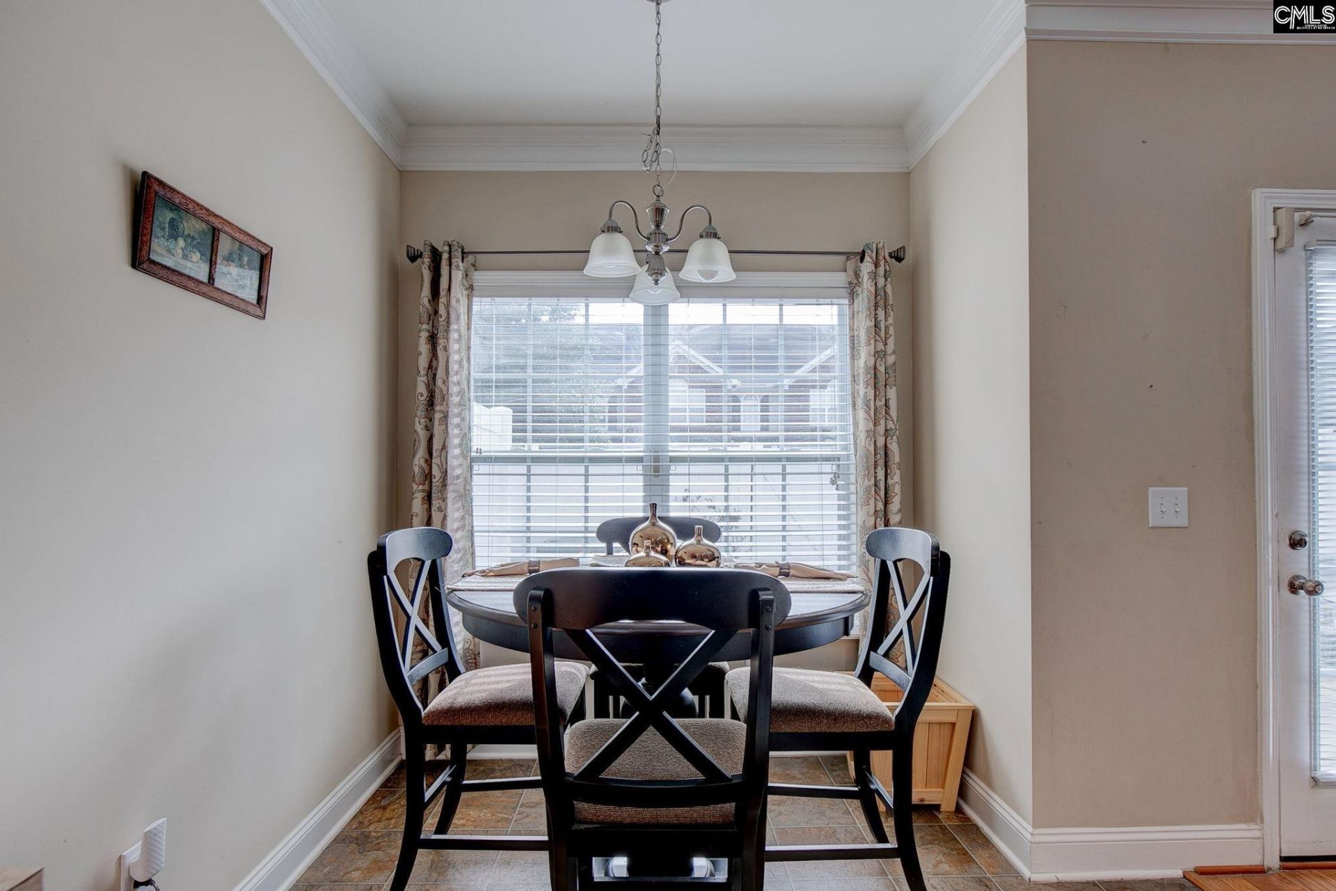 202 Pennington Square Way  Photo 14
