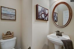 202 Pennington Square Way  photo 4