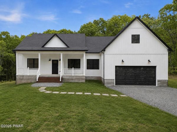 184 Soose Way, Tafton, PA 18464