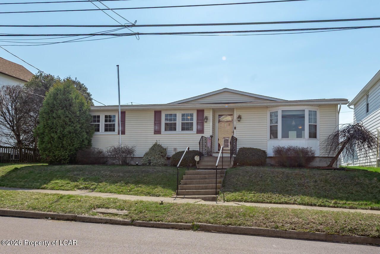319 E Grand Street Nanticoke, PA 