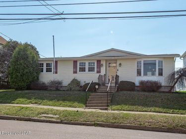 319 E Grand Street, Nanticoke, PA 18634