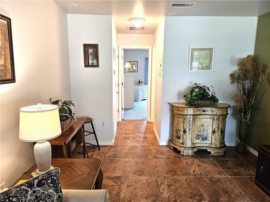 44 Woodland Drive, Unit 205, Vero Beach, FL 32962 Photo