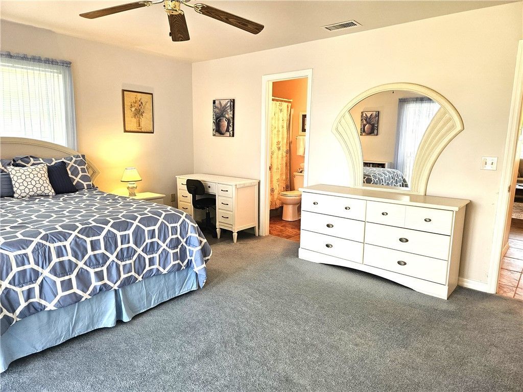 44 Woodland Drive, Unit 205, Vero Beach, FL 32962 Photo