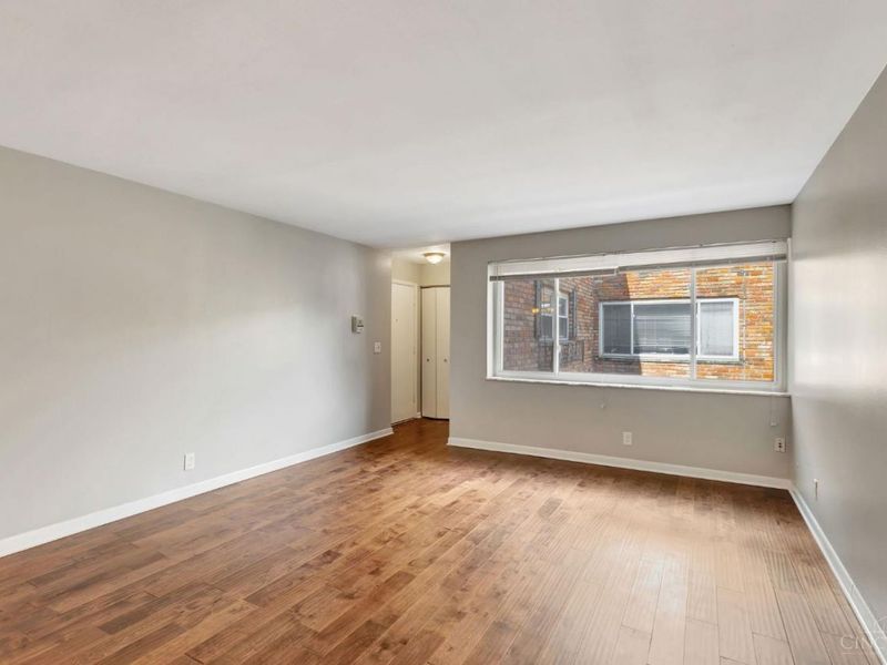 2270 Madison Road, Unit 3C, Cincinnati, OH 45208 Photo 3