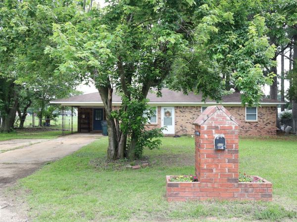 904 Johnson Avenue, Lake City, AR 72437