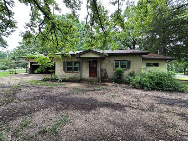 226 North Drive, Lake View, AR 72642