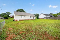 2202 Rolling Green Rd photo 4