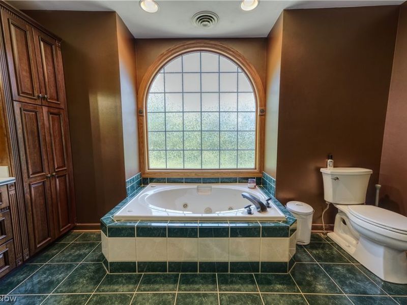 8744 Tippecanoe Road , Canfield, OH 44406 Photo 33