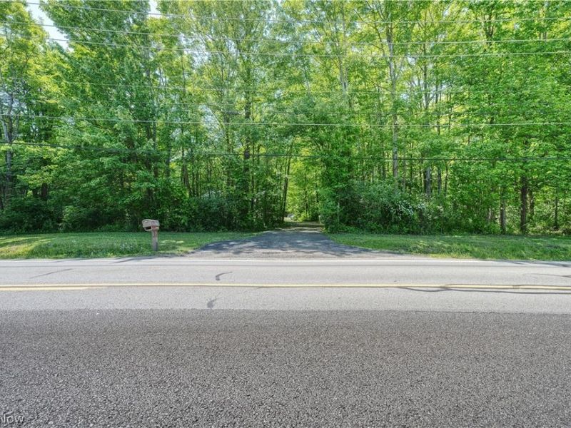 8744 Tippecanoe Road , Canfield, OH 44406 Photo 46