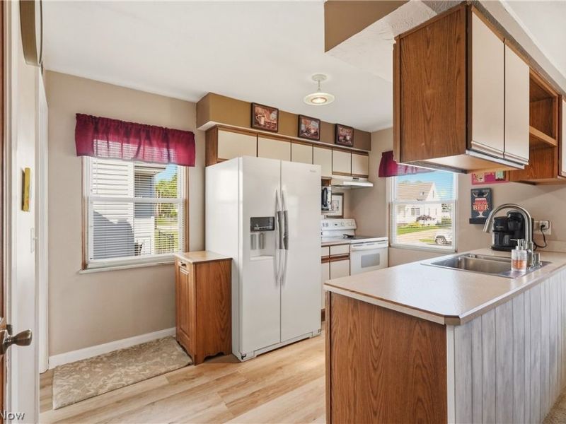 1303 Clearview Avenue, Parma, OH 44134 Photo 5