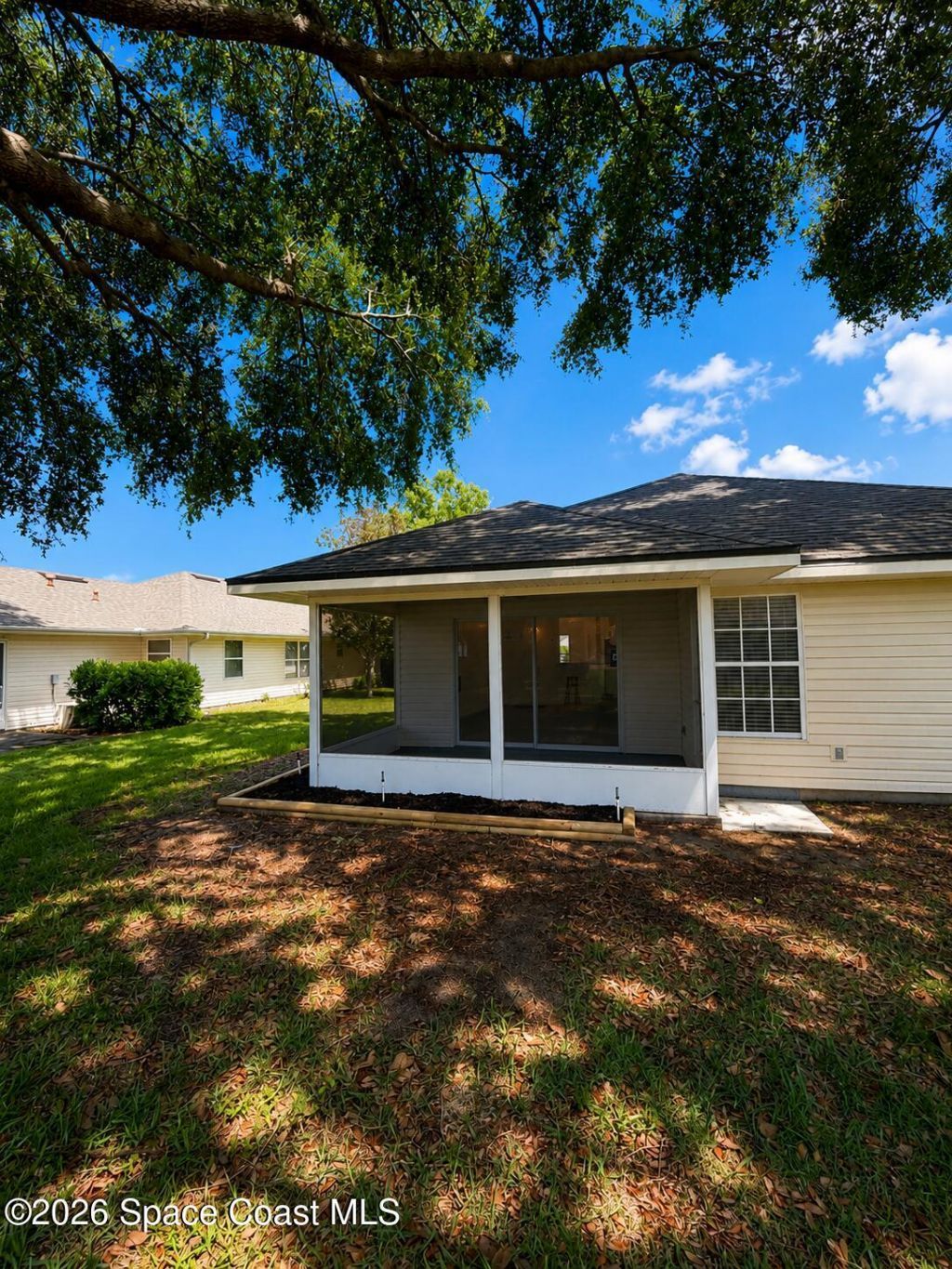5745 King James Avenue , Leesburg, FL 34748 Photo