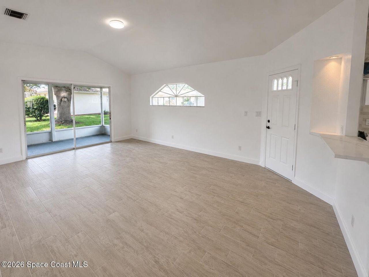 5745 King James Avenue , Leesburg, FL 34748 Photo