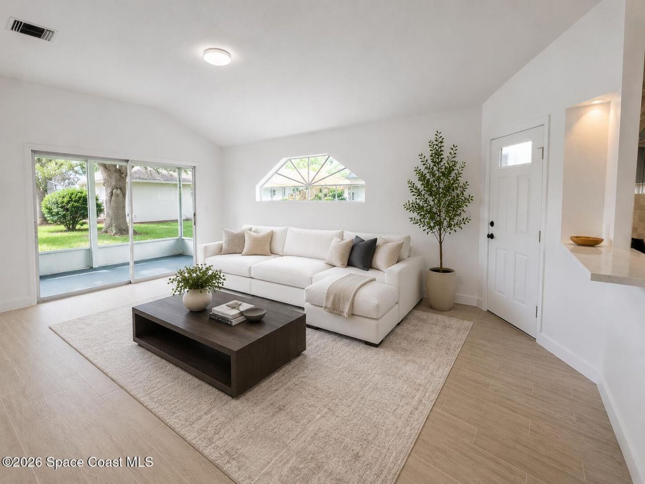 5745 King James Avenue , Leesburg, FL 34748 Photo