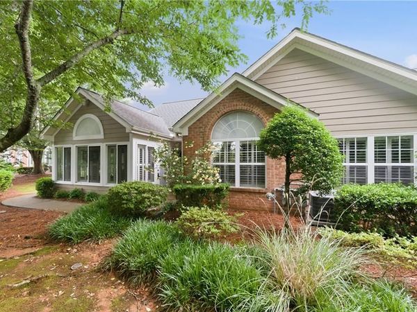 2235 Orchard Place, Roswell, GA 30076