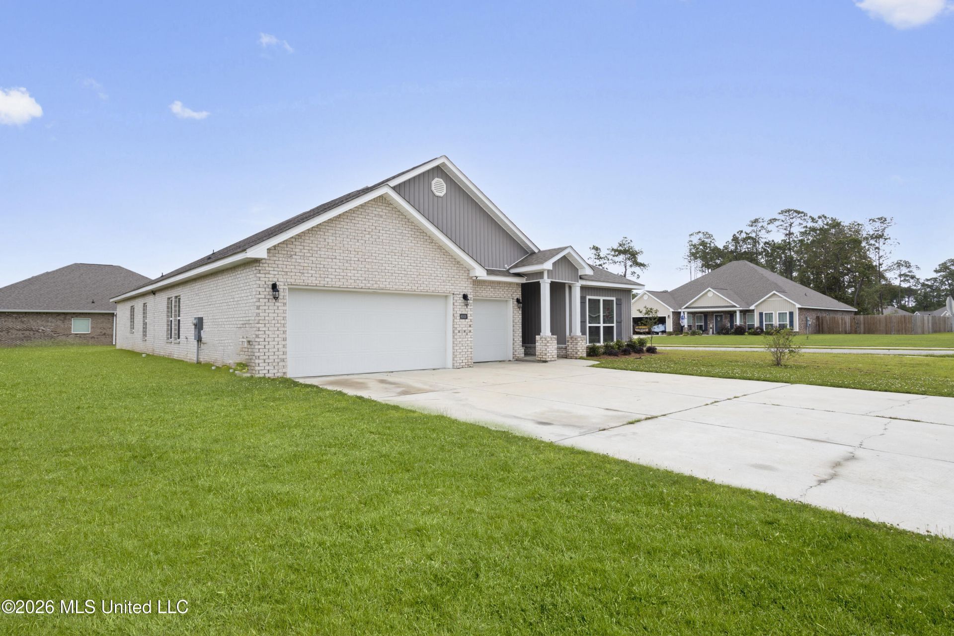 6000 Penni Lane, Ocean Springs, MS 39564 Main Photo