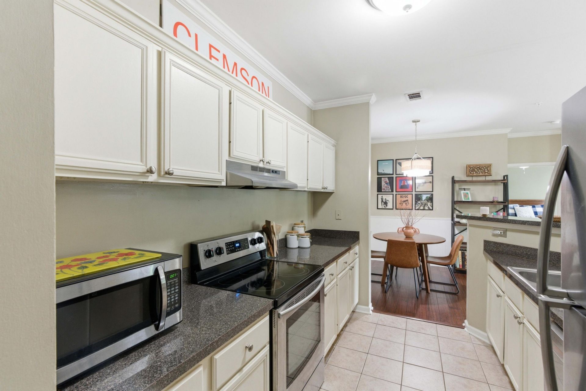45 Sycamore Avenue Photo 18