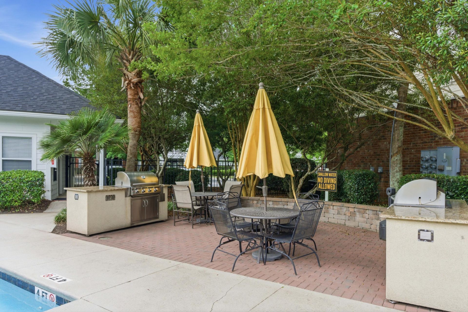 45 Sycamore Avenue Photo 34