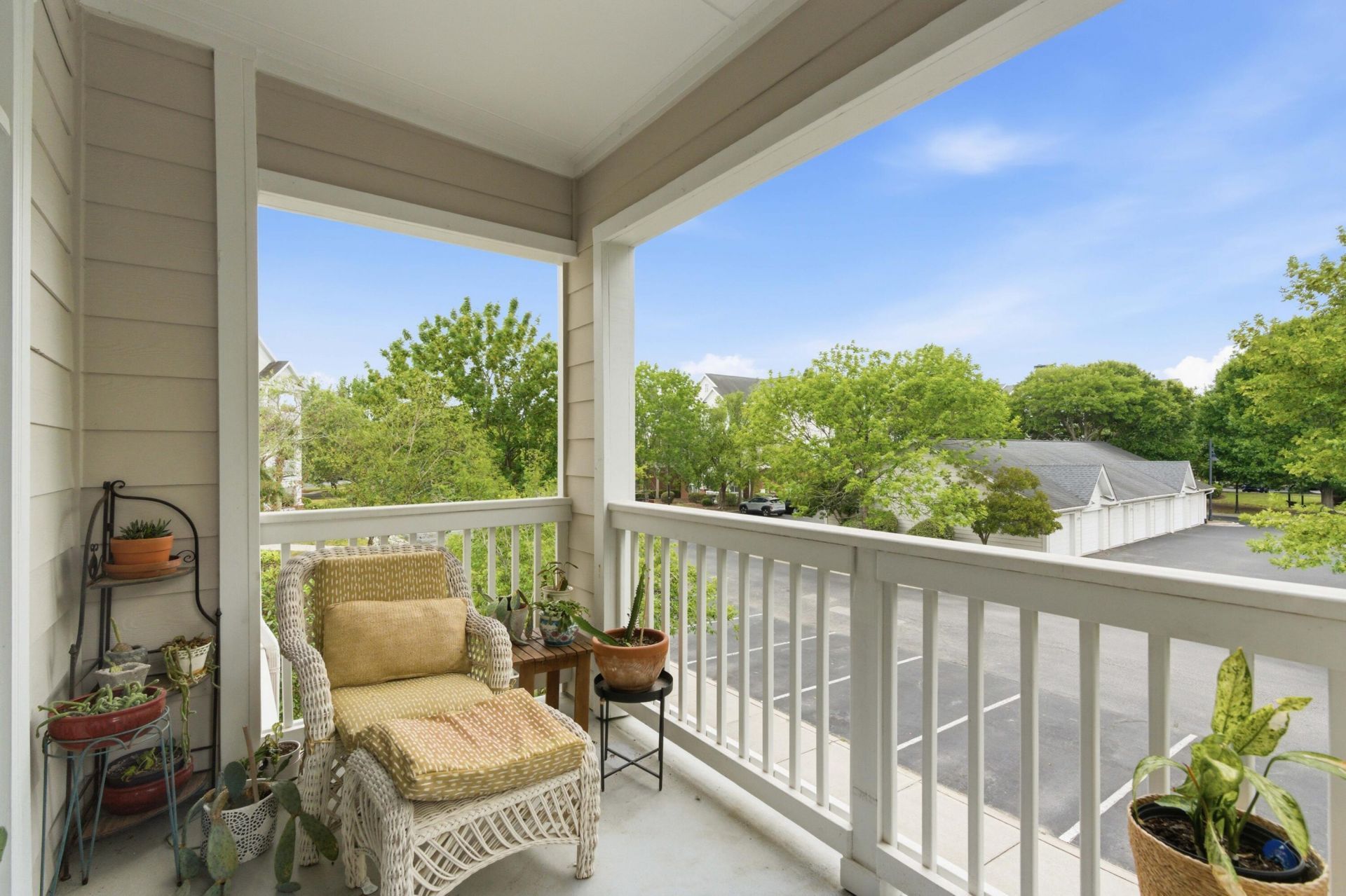45 Sycamore Avenue Photo 7