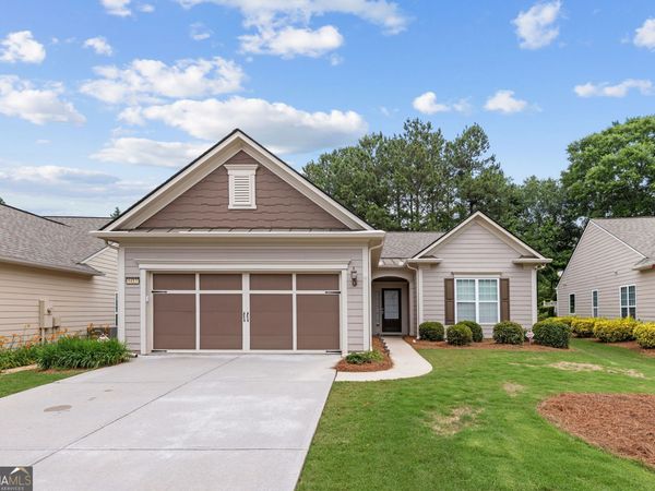 6413 Monarch Court, Hoschton, GA 30548