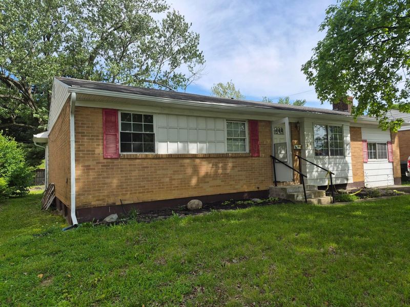1870 Lonsdale Road , Columbus, OH 43232 Photo 3