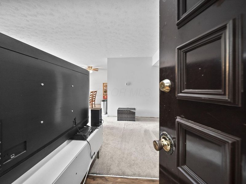 625 Country Club Drive , Unit D6, Newark, OH 43055 Photo 5