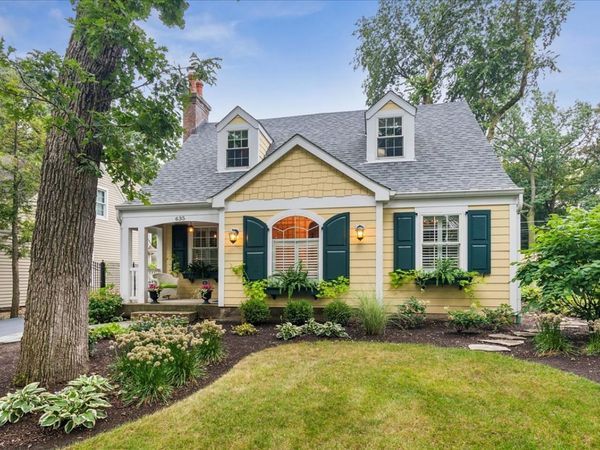 635 Green Briar Lane , Lake Forest, IL 60045