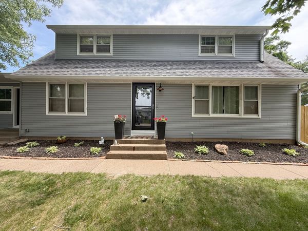 3635 32nd Street , Rock Island, IL 61201