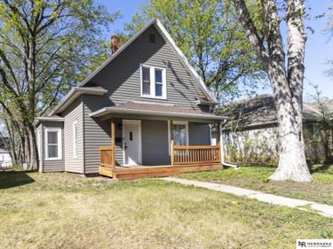 4618 Madison Avenue , Lincoln, NE 68504