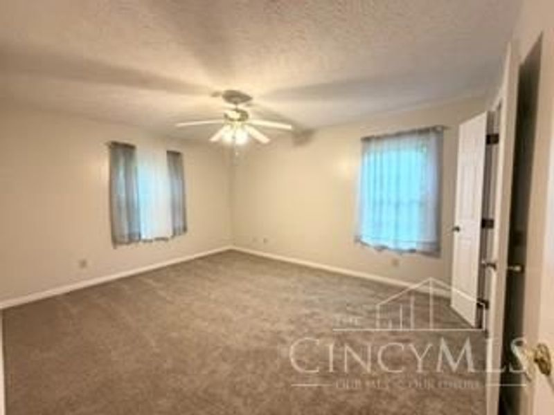 6734 Washington Circle, Middletown, OH 45005 Photo 11