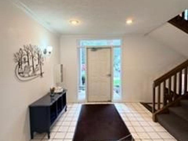 6734 Washington Circle, Middletown, OH 45005 Photo 2