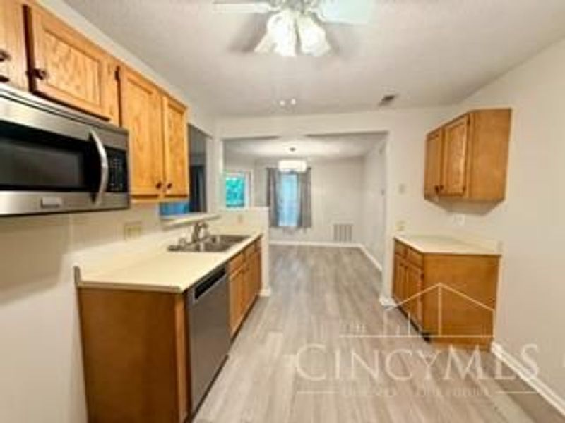 6734 Washington Circle, Middletown, OH 45005 Photo 8