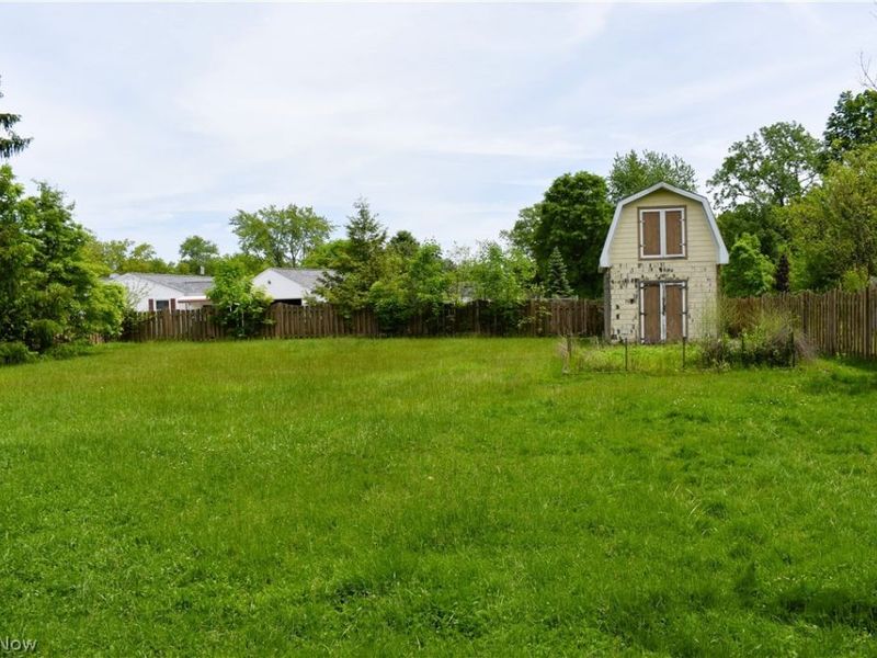 699 Hadcock Road , Brunswick, OH 44212 Photo 5