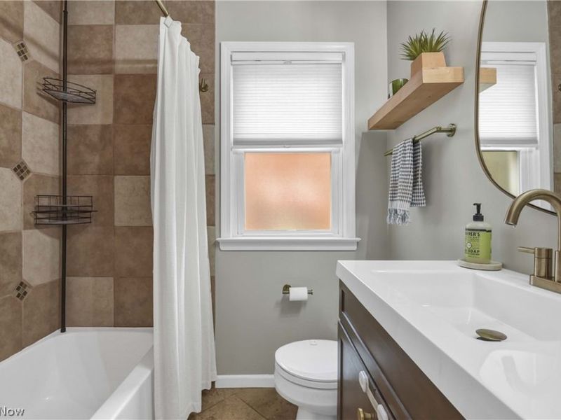 4168 W 224th Street , Fairview Park, OH 44126 Photo 25