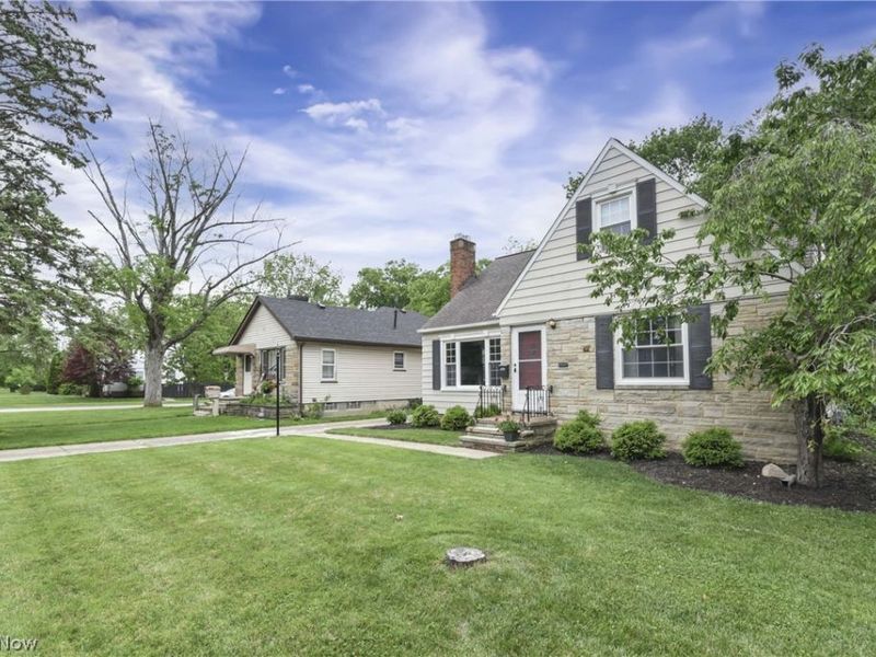 4168 W 224th Street , Fairview Park, OH 44126 Photo 3