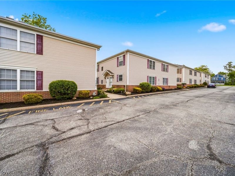11541 Riverview Court , Unit 13, Parma Heights, OH 44130 Photo 28