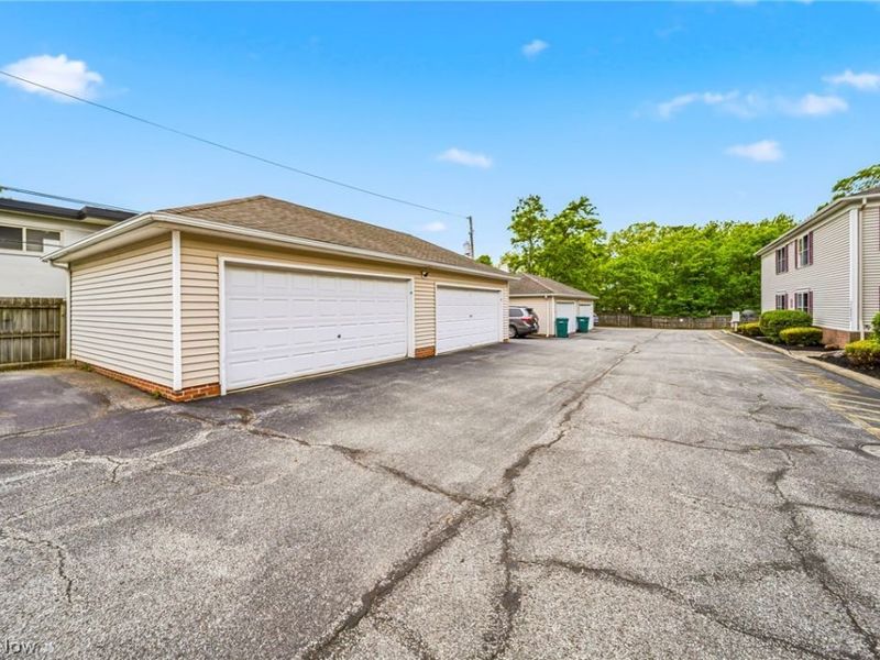 11541 Riverview Court , Unit 13, Parma Heights, OH 44130 Photo 29