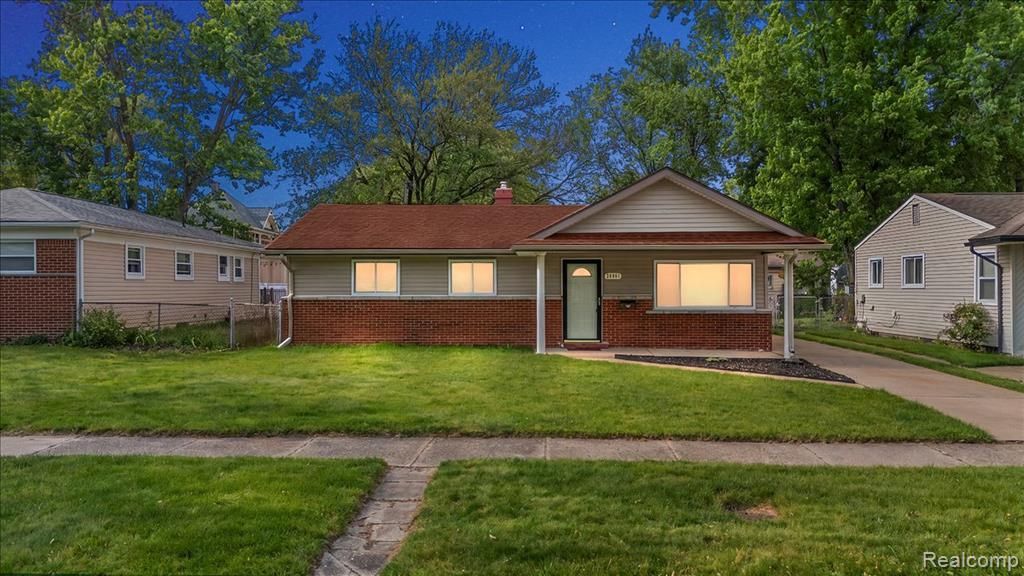 26061 Cameo Court, Madison Heights, MI 48071 Main Photo