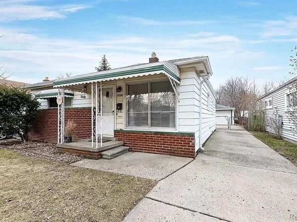 4704 Jackson Street, Dearborn Heights, MI 48125