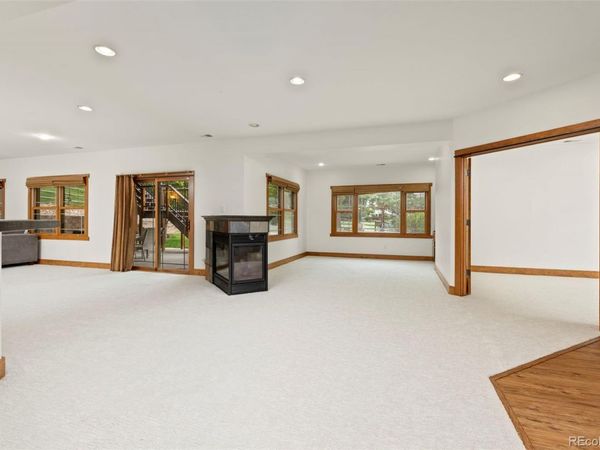 1190 Trails End Court , Windsor, CO 80550