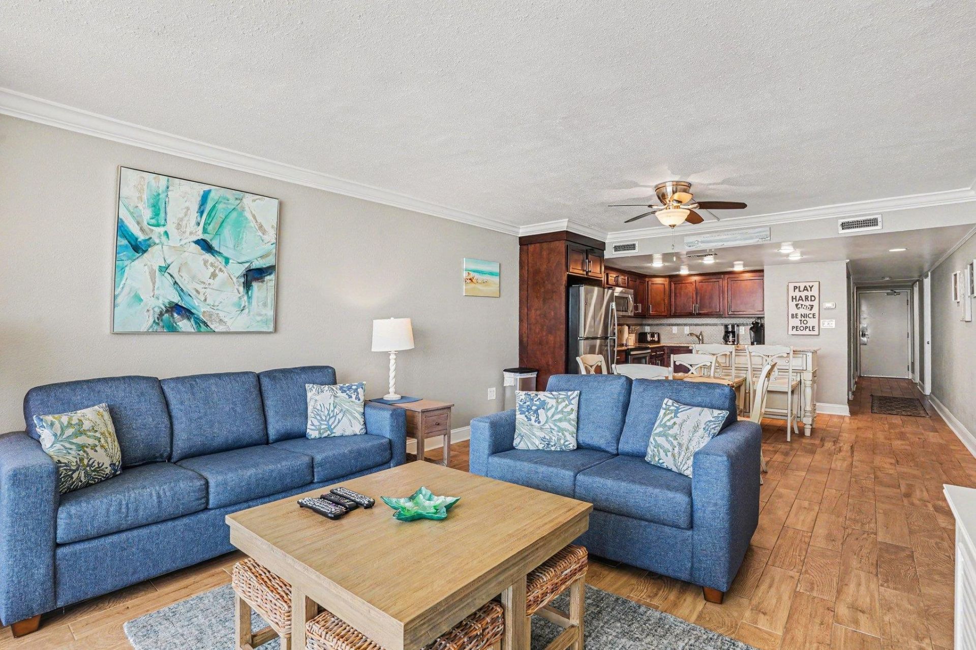 1012 N Waccamaw Dr.  Photo 4